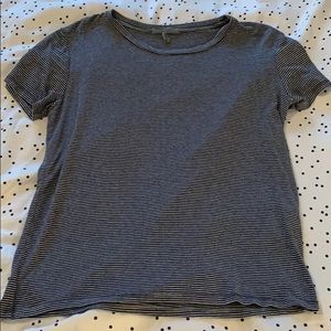 American Eagle T-shirt🦋